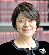 京都看護大学 学長 豊田 久美子